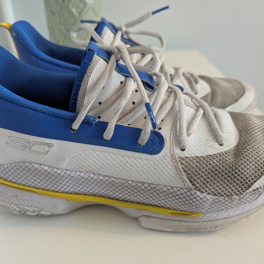 Under Armour Blue Athletic Shoes